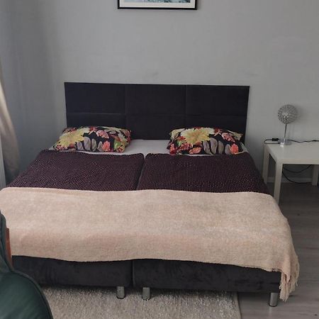 Apartament W Centrum Koszalin Esterno foto